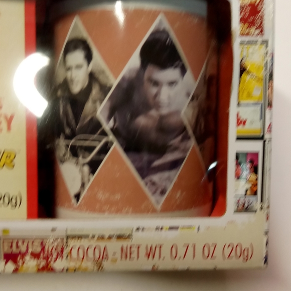 Elvis Presley Mug Gift Set Hot COCOA  Ceramic NIB - Picture 3 of 9